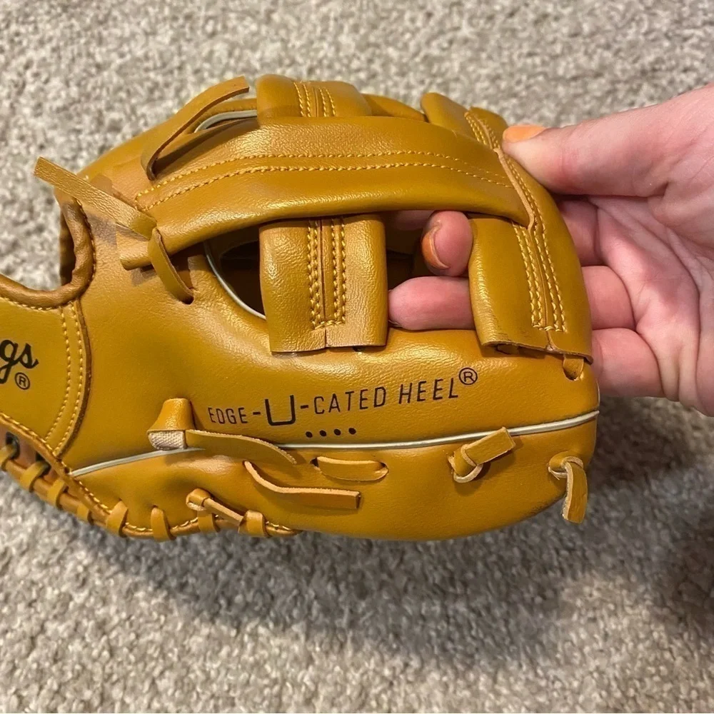 Rawlings RBG158 Baseball Glove Cal Ripken Jr. 9” Youth Deep Well Pocket